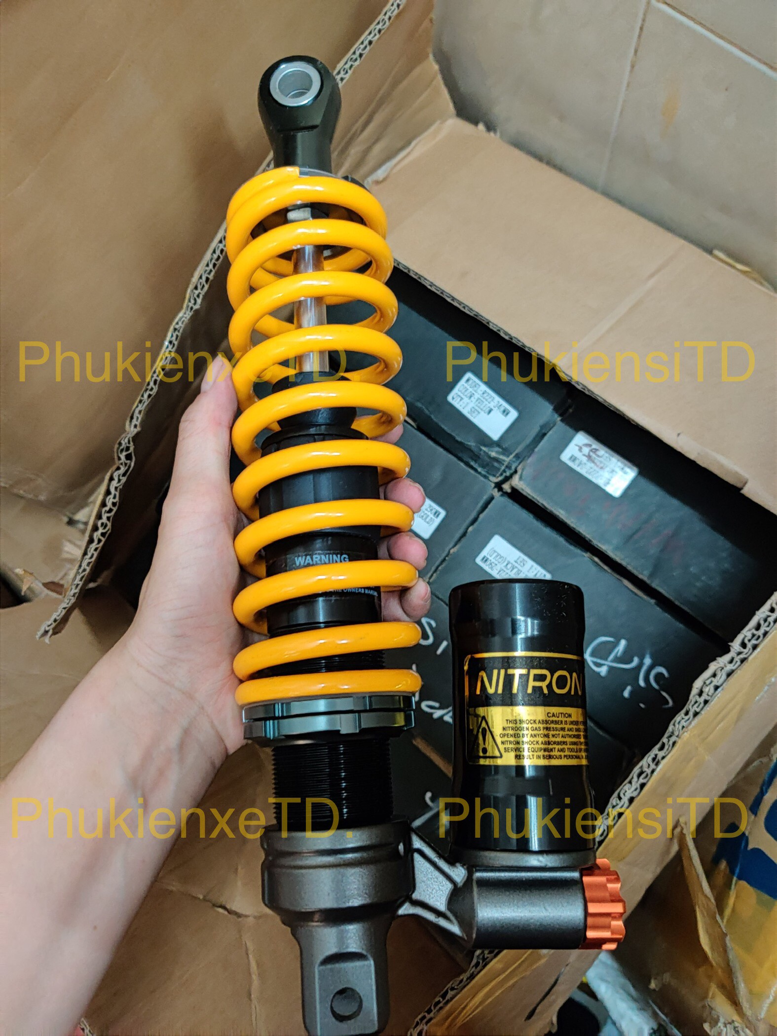 Phuộc sau NITRON bình dầu lắp Vario Mio ultimo Sh mode Vision mới Janus Grande Lead mới Click Luvias....