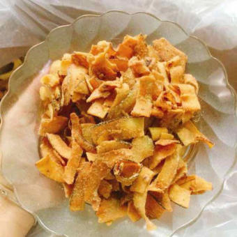100g Cơm dừa Bến Tre sấy giòn