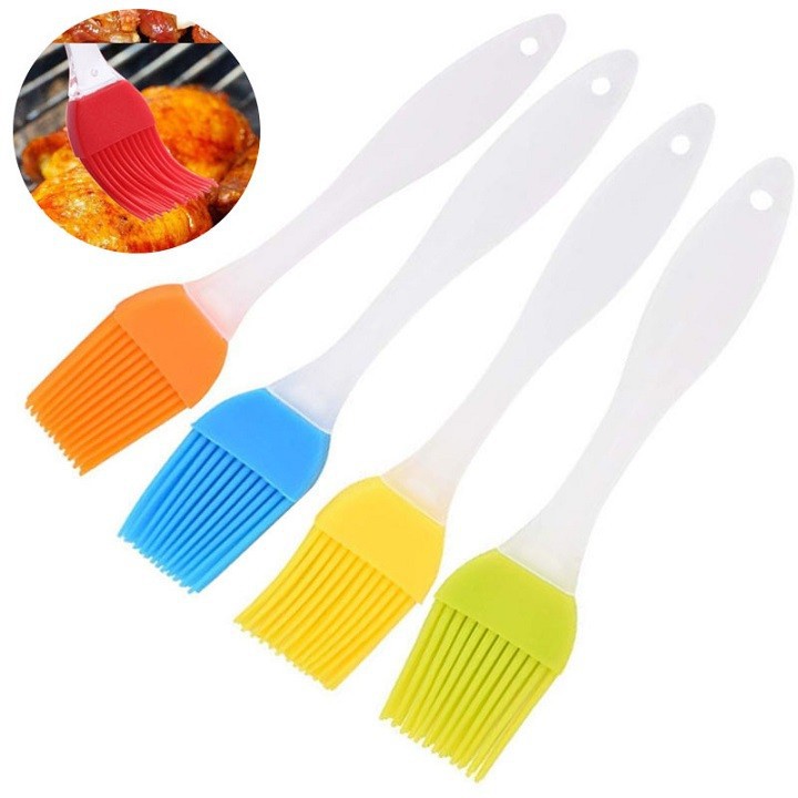 Cây cọ quét dầu và cây phết silicon tiện ích trong nhà bếp gia đình. diy729.821