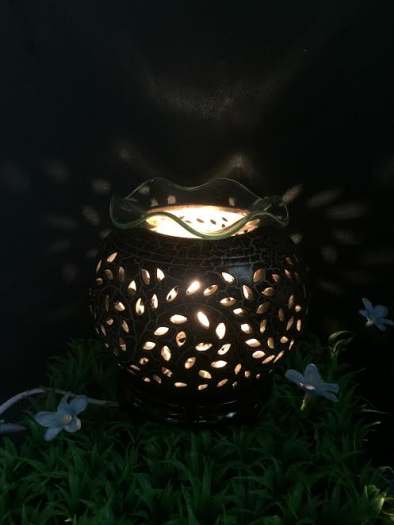 Đèn Xông Tinh Dầu gốm đen sang trọng size to + 1 tinh dầu sả chanh 5 ml