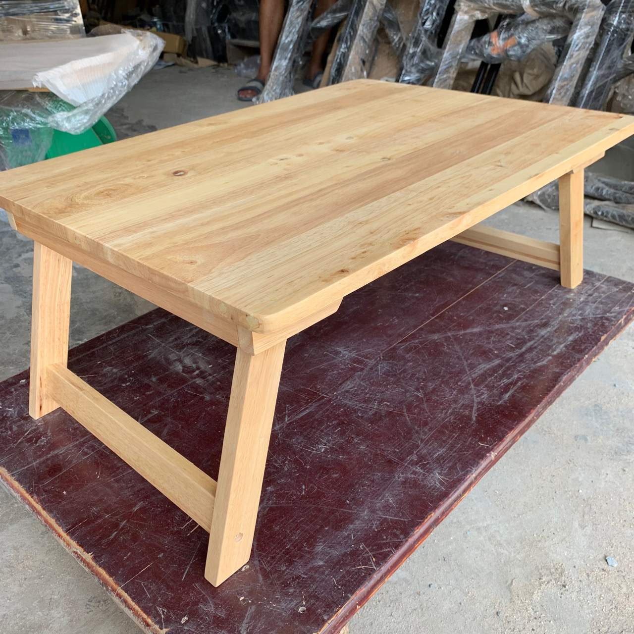 Bàn học sinh xếp gọn 70 x 50 x 30 cm