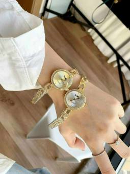 Đồng Hồ Nữ Thụy Sỹ Sang Trọng , Đồng Hồ Coach , Dây Thép Cao Cấp Chống Rỉ, Mặt Kính Sapphire Chống Chầy, Vỏ Thép Cao Cấp Không Rỉ, Chống Nước Chuẩn. (Bảo Hành 12 Tháng)