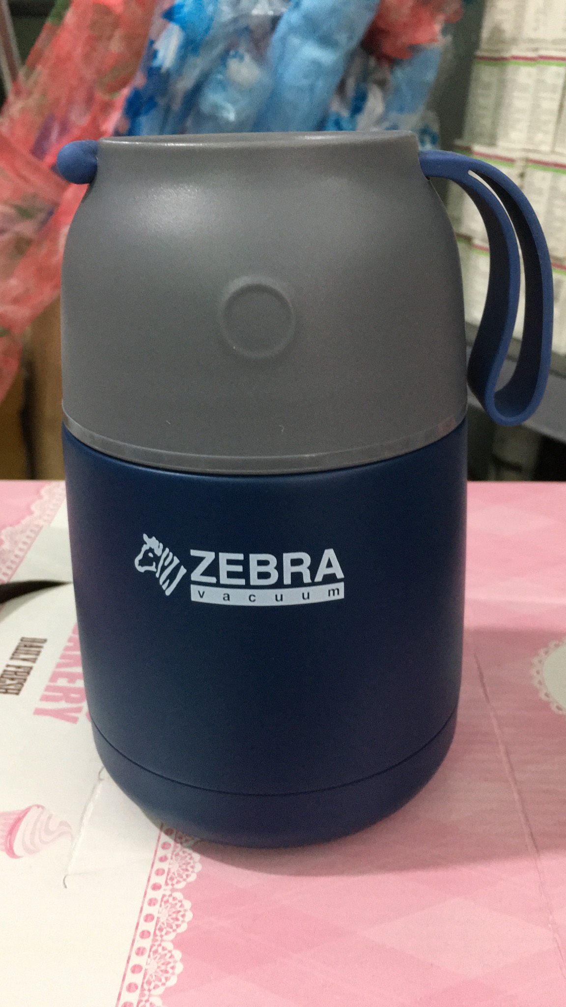 Bình ủ cháo giữ nhiệt zebra Thái Lan 650ml