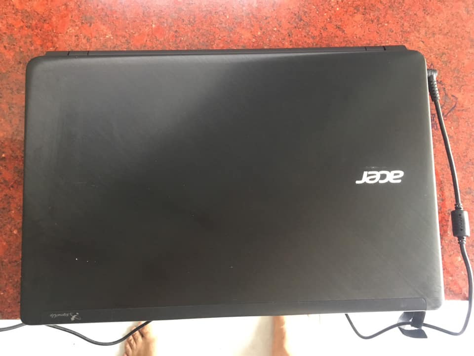 Laptop xách tay acer e1 572 | core i5 | ram 8gb | ssd 128gb - cực đẹp bảo hành 3 tháng 1 đổi 1