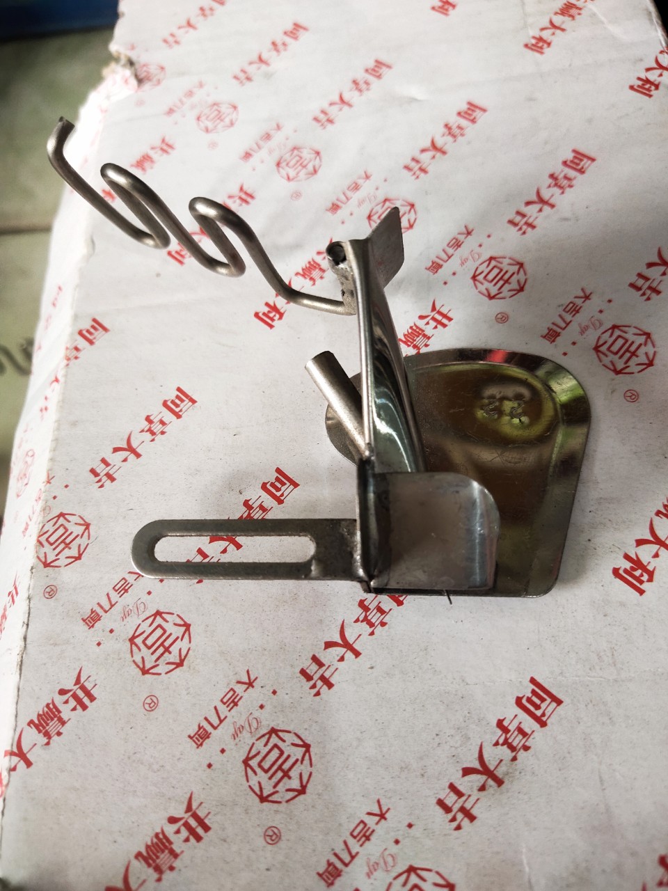 Cữ lé vắt sổ
