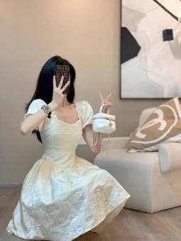 XẢ LỖ MẪU ĐẦM THIẾT KẾ | ĐẦM GẤM THIẾT KẾ TAY BÈO , DÁNG XÒE , IN HỌA TIẾT CHÌM CỰC XINH XẮN UP