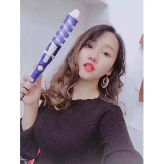 Cách uốn xoăn bằng máy làm tóc nova 3in1 GẬY UỐN XOĂN NOVA 2 SIZE IN 1 | Máy uốn tóc Gậy uốn xoăn nova 8558 cao cấp | Máy uốn tóc"máy uốn tóc nova" giá tốt Tháng 10, 2021 | Mua ngay "máy uốn tóc nova" giá tốt Tháng 10, 2021 Dụng cụ làm đẹp