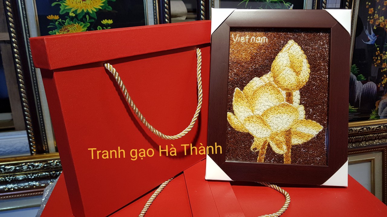 Tranh gạo hoa sen, tranh gạo Hà Thành HS01, quà lưu niệm, quà handmade, quà tặng người nước ngoài, quà tặng doanh nghiệp, tặng 1 hộp đựng quà cao cấp 50k