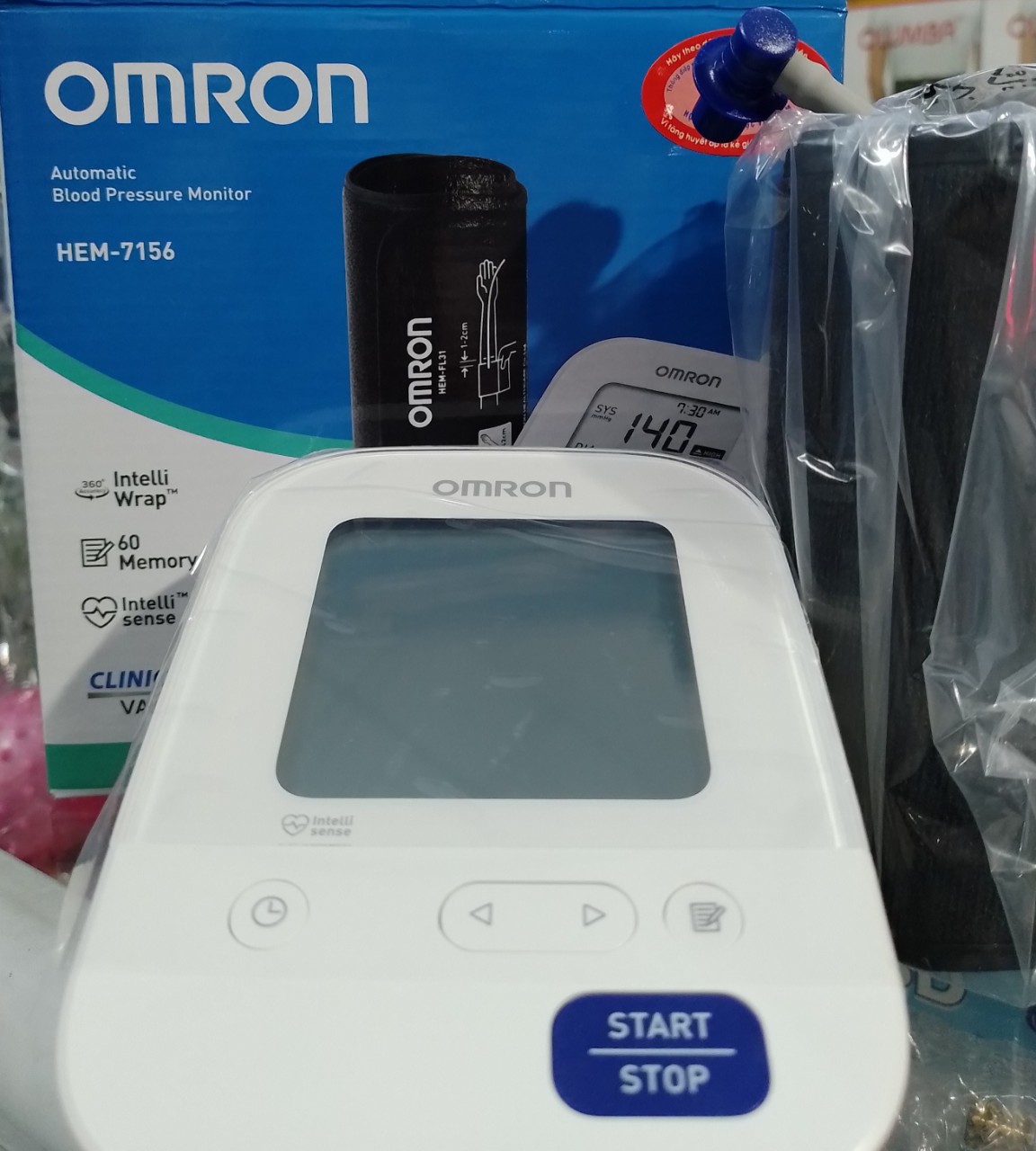 MÁY ĐO HUYẾT ÁP ĐIỆN TỬ OMRON HEM-7156. Bảo hành 5 năm chính hãng