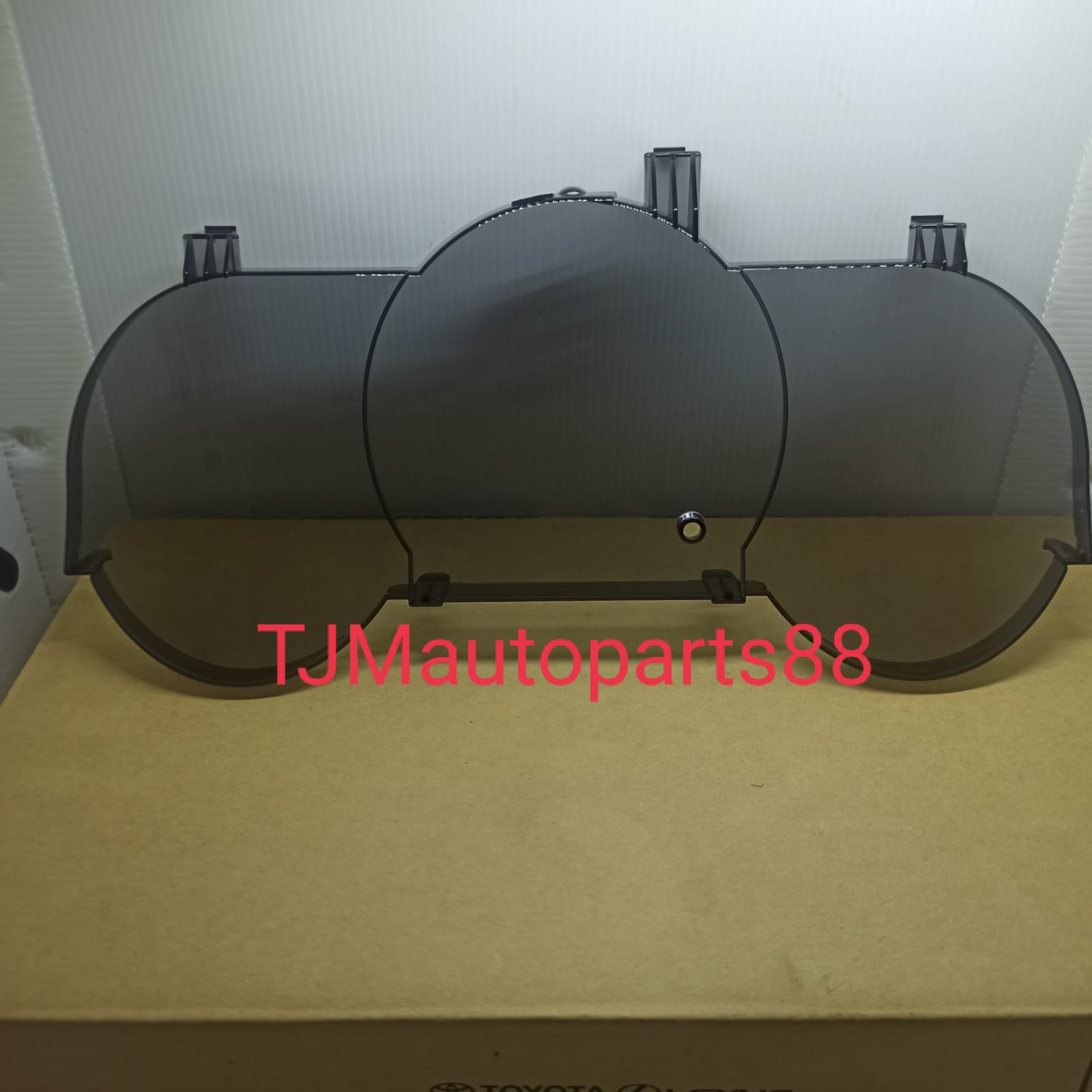 Mika Kaca Kilometer Speedometer Fortuner 2005 2006 2007 2008 2009 2010 Harga 350,000 rupiah*Gratis Ongkir