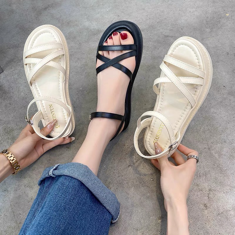 Dép sandal bánh mỳ