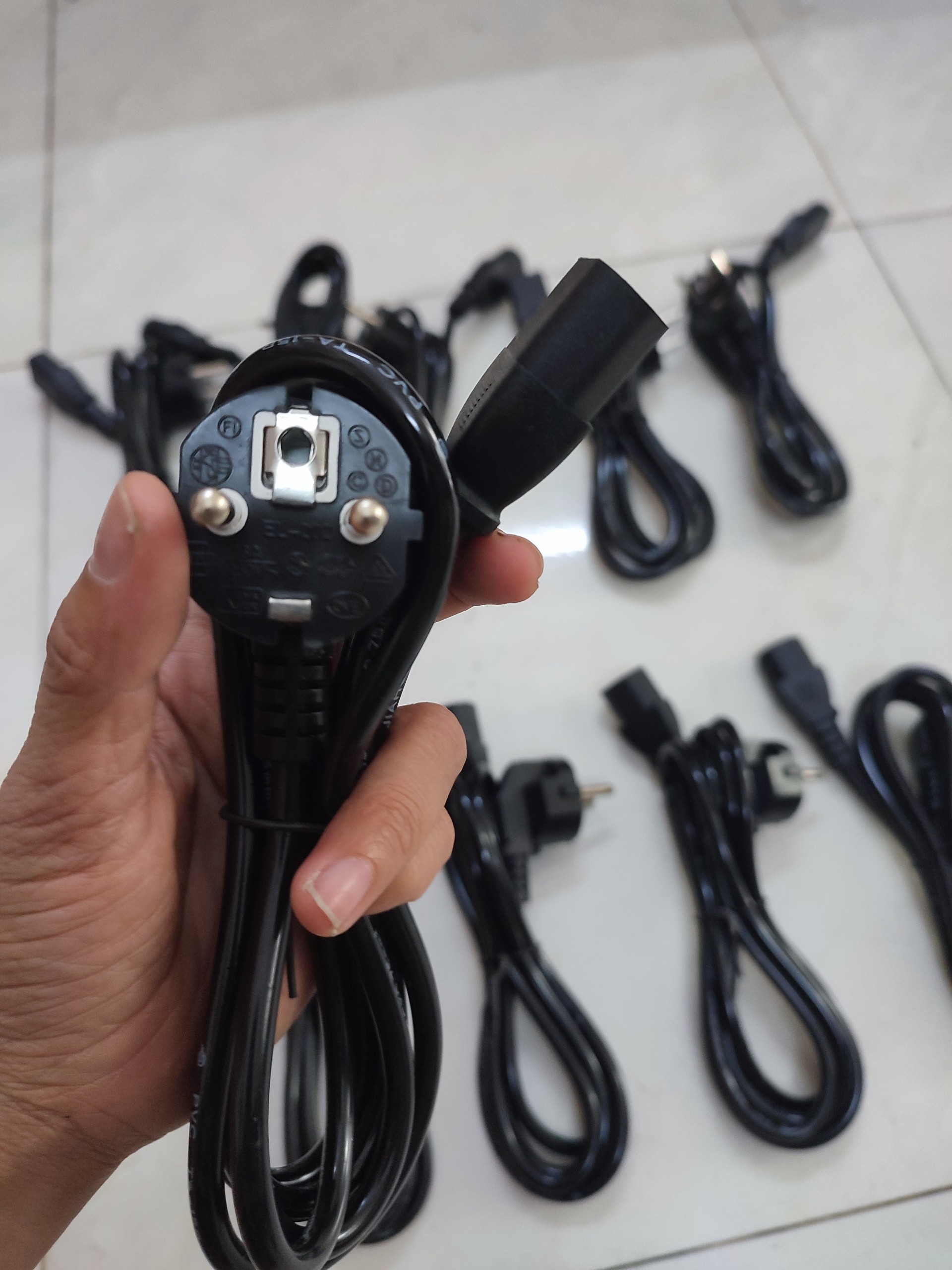 Combo 10 sợi Dây nguồn máy tính giá rẻ, dài 1,8m