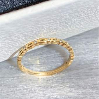 Nhẫn titan hình số 8 đính đá J2-205 - CAM KẾT KHÔNG GỈ KHÔNG BAY MÀU - BẢO HÀNH 12 THÁNG