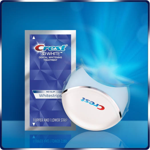 Bộ Sản Phẩm Tẩy Trắng Răng Miếng Dán Crest 3D White Với Đèn