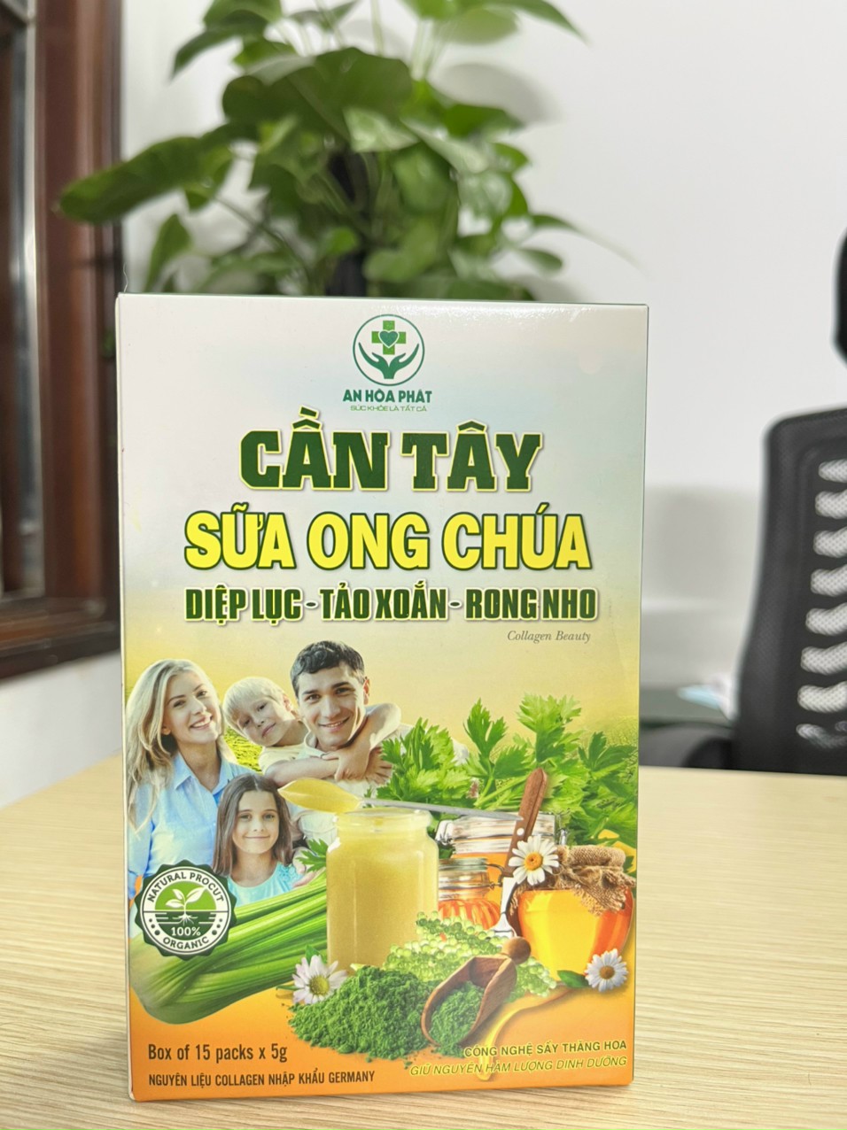 Cần tây Sữa Ong chúa Diệp lục