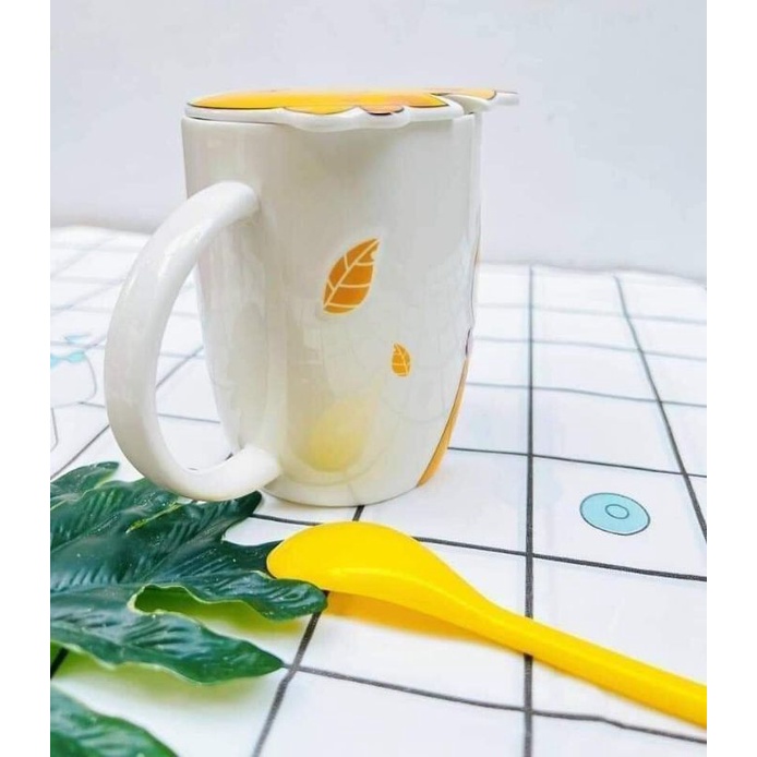 Cốc sứ có quai có nắp tặng kèm thìa dùng uống cafe trà,...chất sứ cao cấp hàng đẹp giá rẻ