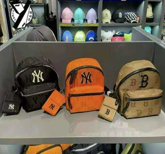 balo MLB Chất vãi canvas hàng auth tuồn Size : 19cm* 10cm*24cm
