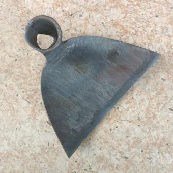 Lưỡi cuốc đào đất, cuốc làm vườn, loại bản to dày cán bằng thép