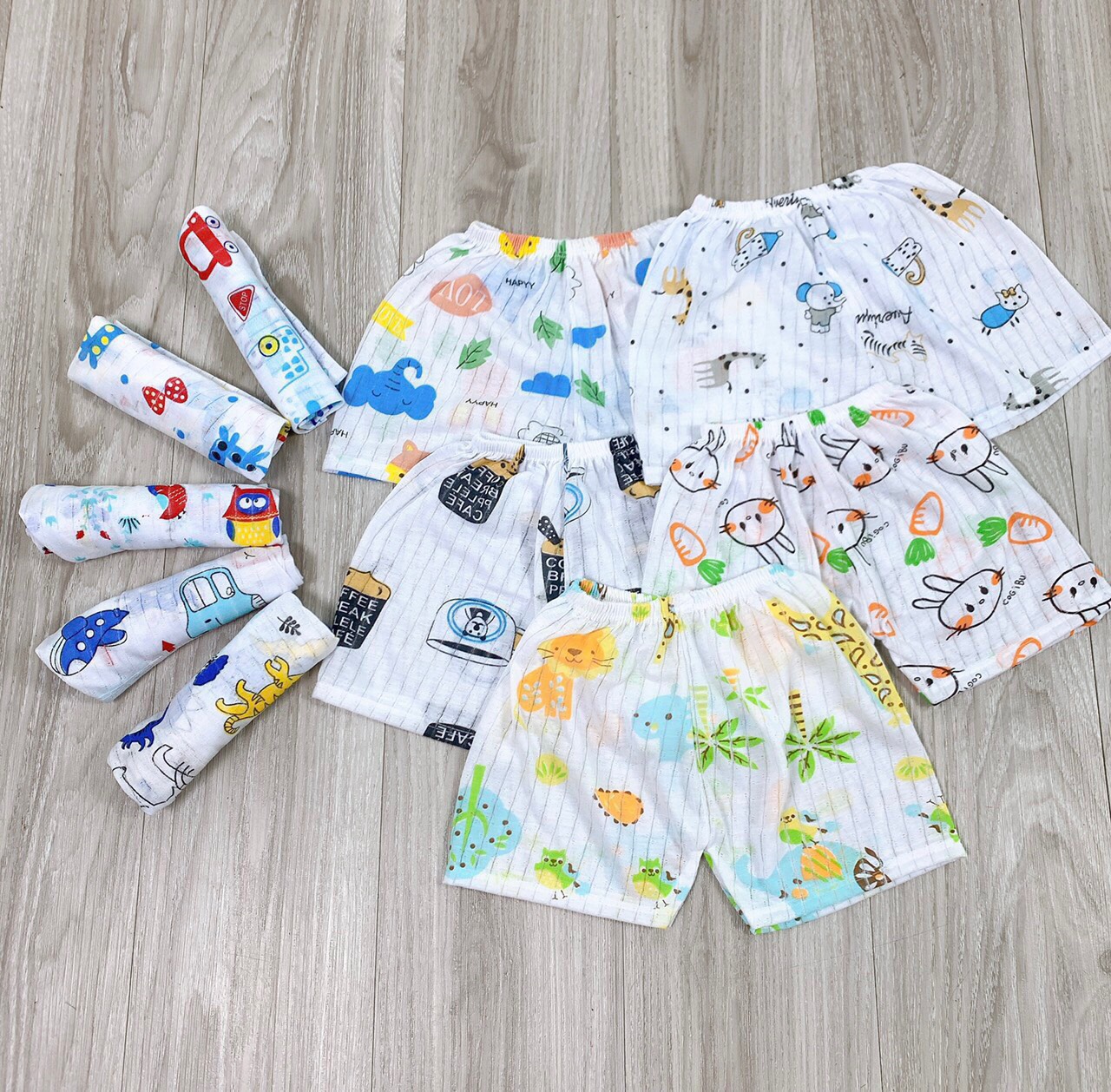 Quần cộc cotton giấy cho bé từ 3-13kg cho bé trai bé gái