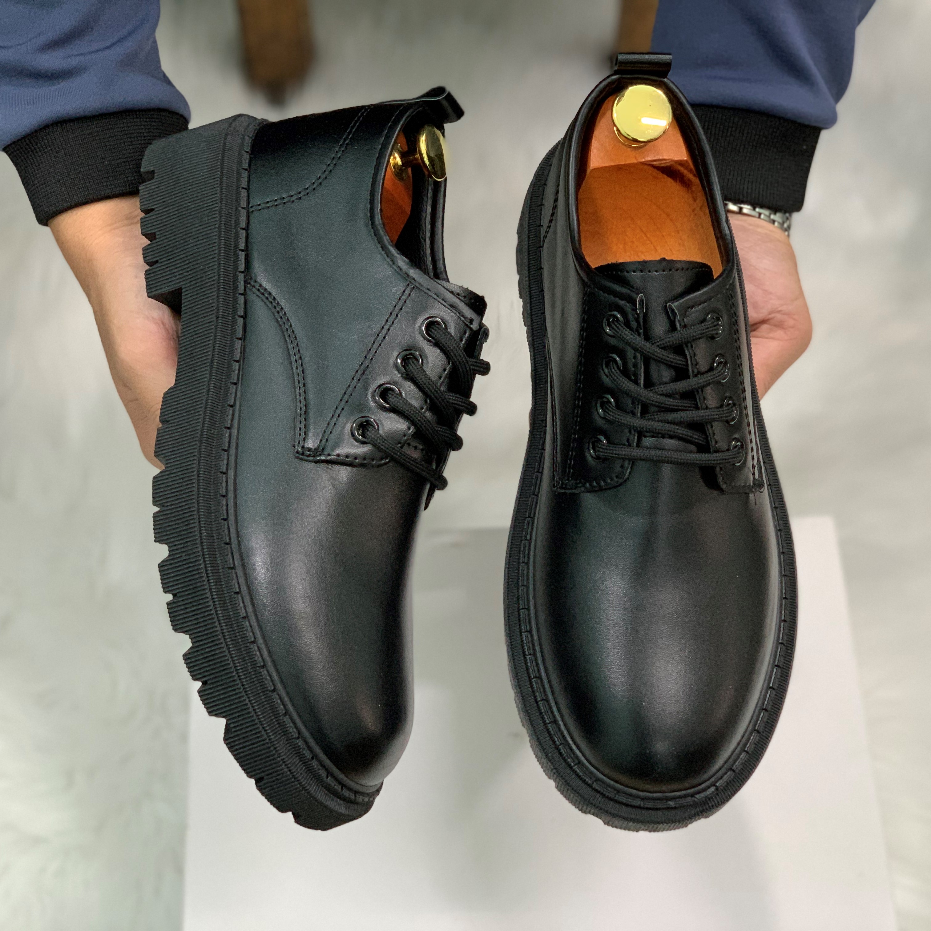 Bộ Sưu Tập dòng GIÀY ĐỐC DA dây buộc tăng chiều cao dành cho Nam