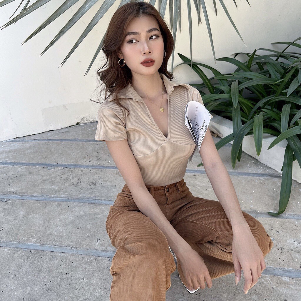 (CAM KẾT NHƯ HÌNH) Áo tay ngắn cổ sâu croptop màu nâu, áo croptop cổ v chất thun gân co dãn tốt thời trang Xưởng Jean Minh Huyền
