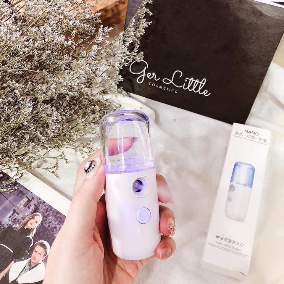 [HCM]Xông Hơi Da Mặt, Máy Sông Hơi Mặt Trái Cây, Máy phun Sương Nano Mini Xông Mặt, máy xông mặt xịt khoáng mini cầm tay , Máy Phun Sương Xông Hơi Mặt NaNo Mini Cầm Tay Hỗ Trợ Dưỡng Da Cấp Nước Tối Đa thuận tiện mang được đi mọi nơi.