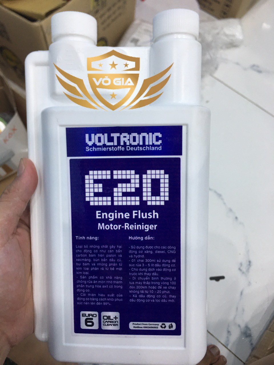 Dung dịch súc rửa động cơ VOLTRONIC E20 ENGINE FLUSH 1L - chiếc lẻ