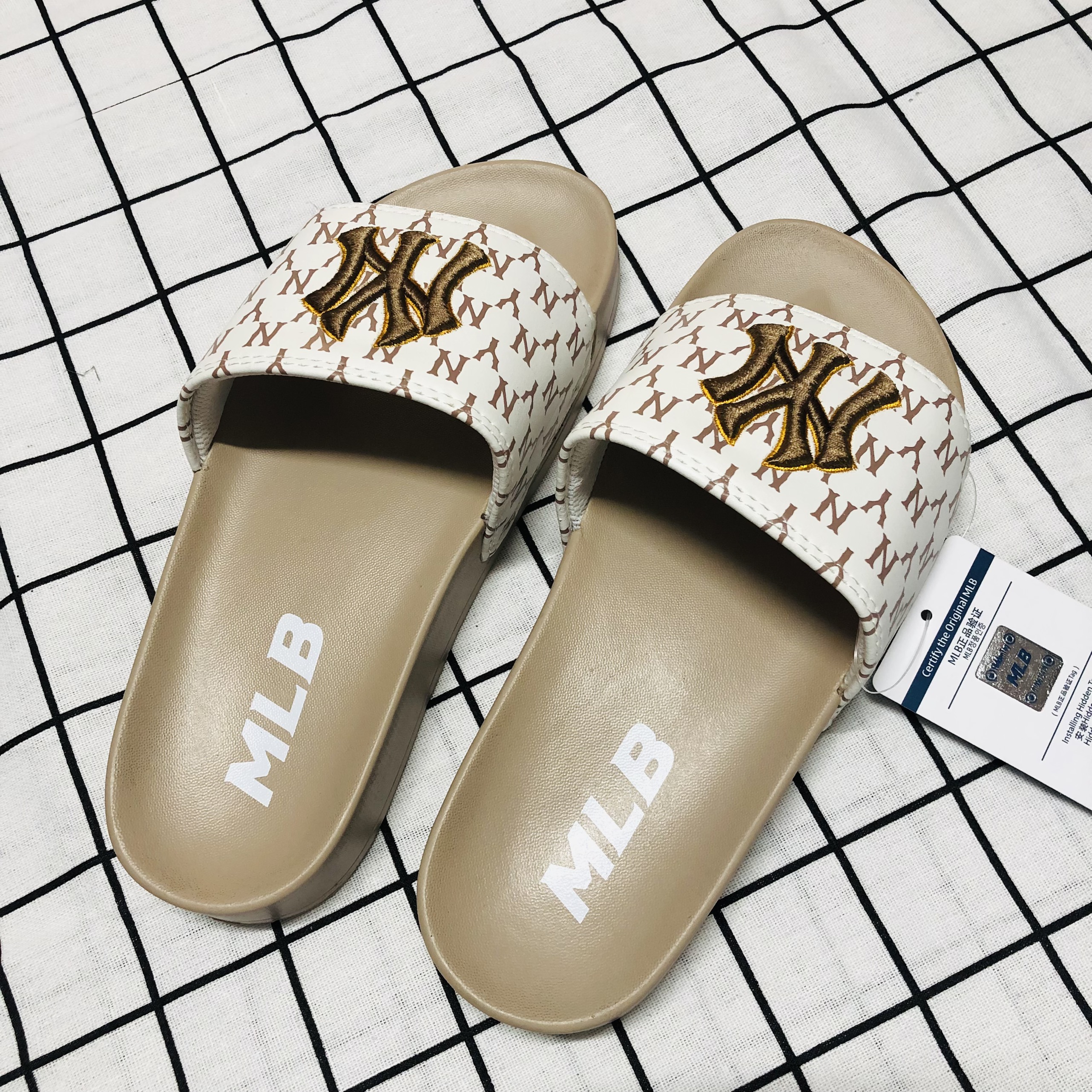 Dép unisex 𝐌-𝐋-𝐁 𝗡-𝗬 dép mlb bóng chày quai ngang thể thao nữ thêu ny-ny màu cafe cực xinh