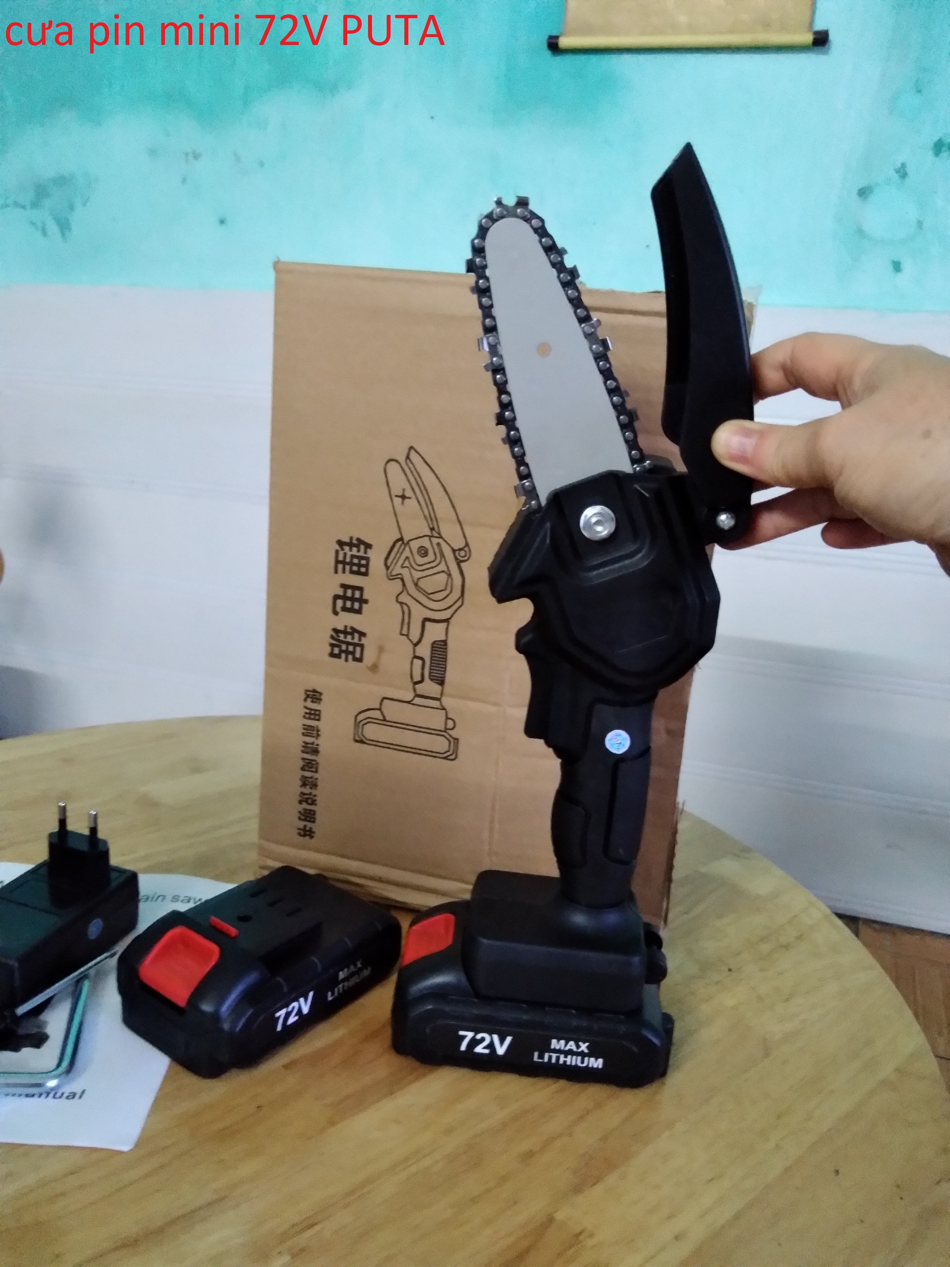 Máy cưa pin cầm tay 72V lưỡi cưa 4inch dụng cụ cắt tỉa cành cây cưa gỗ - siêu tiện lợi