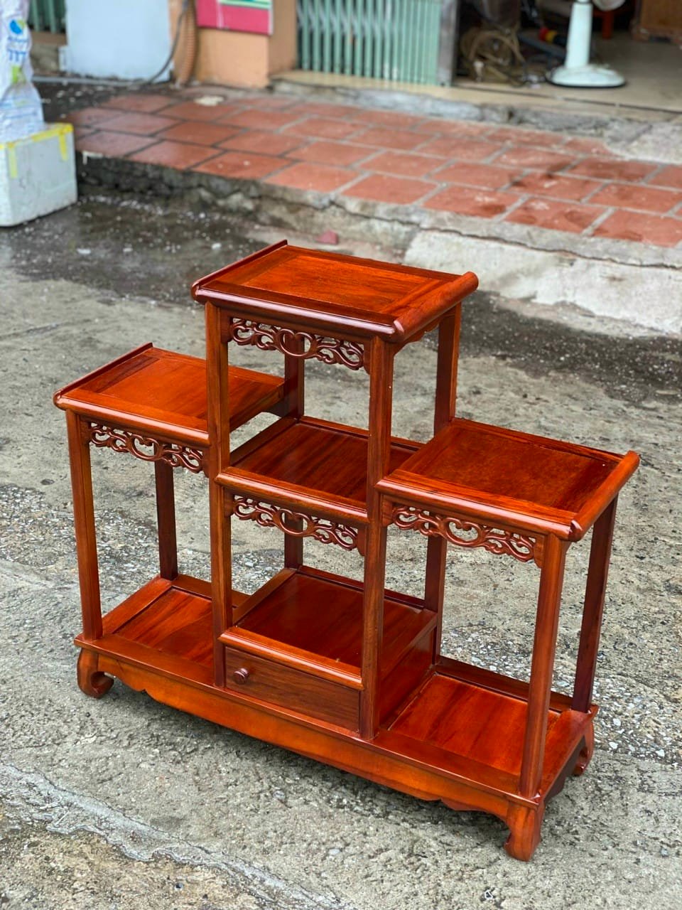 Tam sơn thùng gỗ lim kích thước cao 80 cm dài 88 cm sâu 27cm