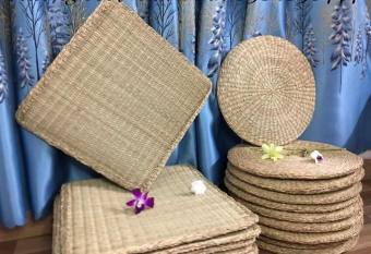 Đệm cói lõi mút lh 0984694688