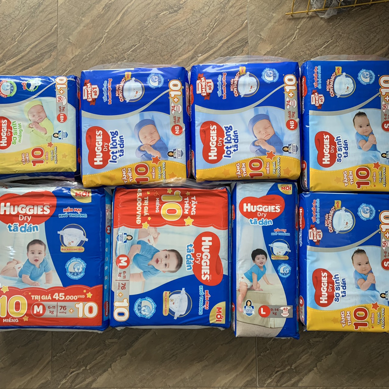 Bỉm-Tã dán Huggies side L 42 miếng