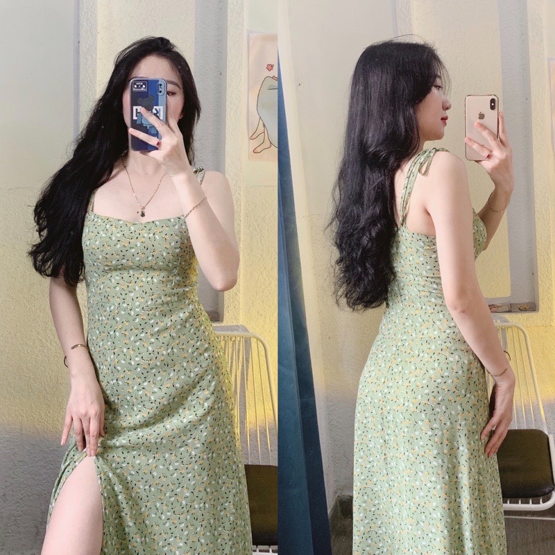 Váy midi hoa nhí xanh bơ xẻ tà mang đi biển