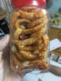 Giá sốc] Da heo lắc muối tỏi/phomai (tặng 1 con emoji siêu đáng yêu trang trí bàn hoặc gắn xe máy khi mua 3 hộp