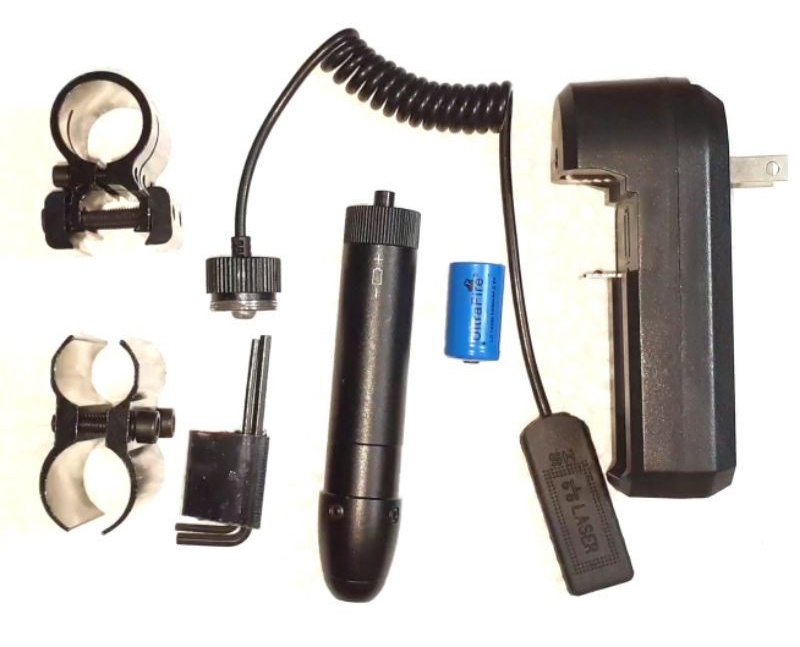 Cả Bộ Đèn Laze Tia Đỏ Đầu Nhọn Pin Sạc Định Vị Ổ Mồi LZ 53 + Có kèm cục Sạc Pin và công tắc dây đuôi chuột