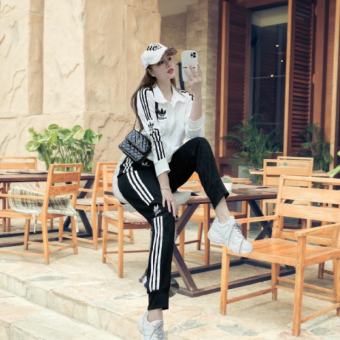 Bộ thể thao Adidas cổ cao kéo khóa nữ-Bộ thể thao  thu đông dài tay nữ đẹp