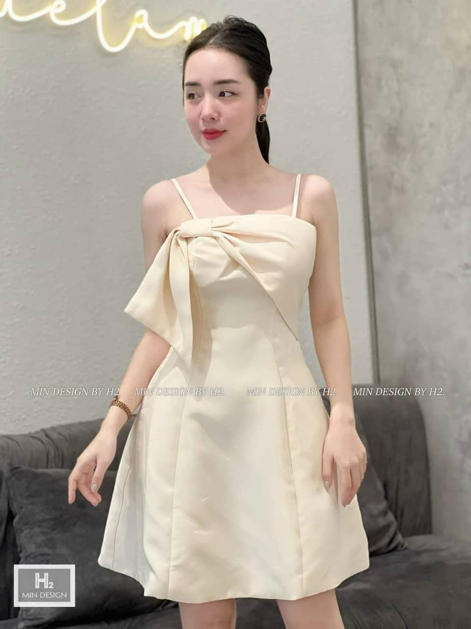 [HCM][MẪU MỚI]Đầm nữ 2 dây nơ kiểu trơn thiết kế tiểu thư sang chảnh thời trang HARI