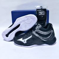 MIZUNO - SEPATU VOLI MIZUNO VOLTAGE HIGH QUALITY - SEPATU VOLLY MIZUNO - SEPATU VOLI PRIA - SEPATU VOLLY BALL - SEPATU LARI-  MIZUNO VOLTAGE - MIZUNO WLZ- MIZUNO THUNDERBLADE - SEPATU BADMINTON