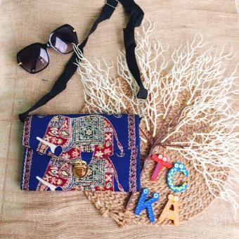 Túi Thổ Cẩm Đeo Chéo Loại Bóp Đầm