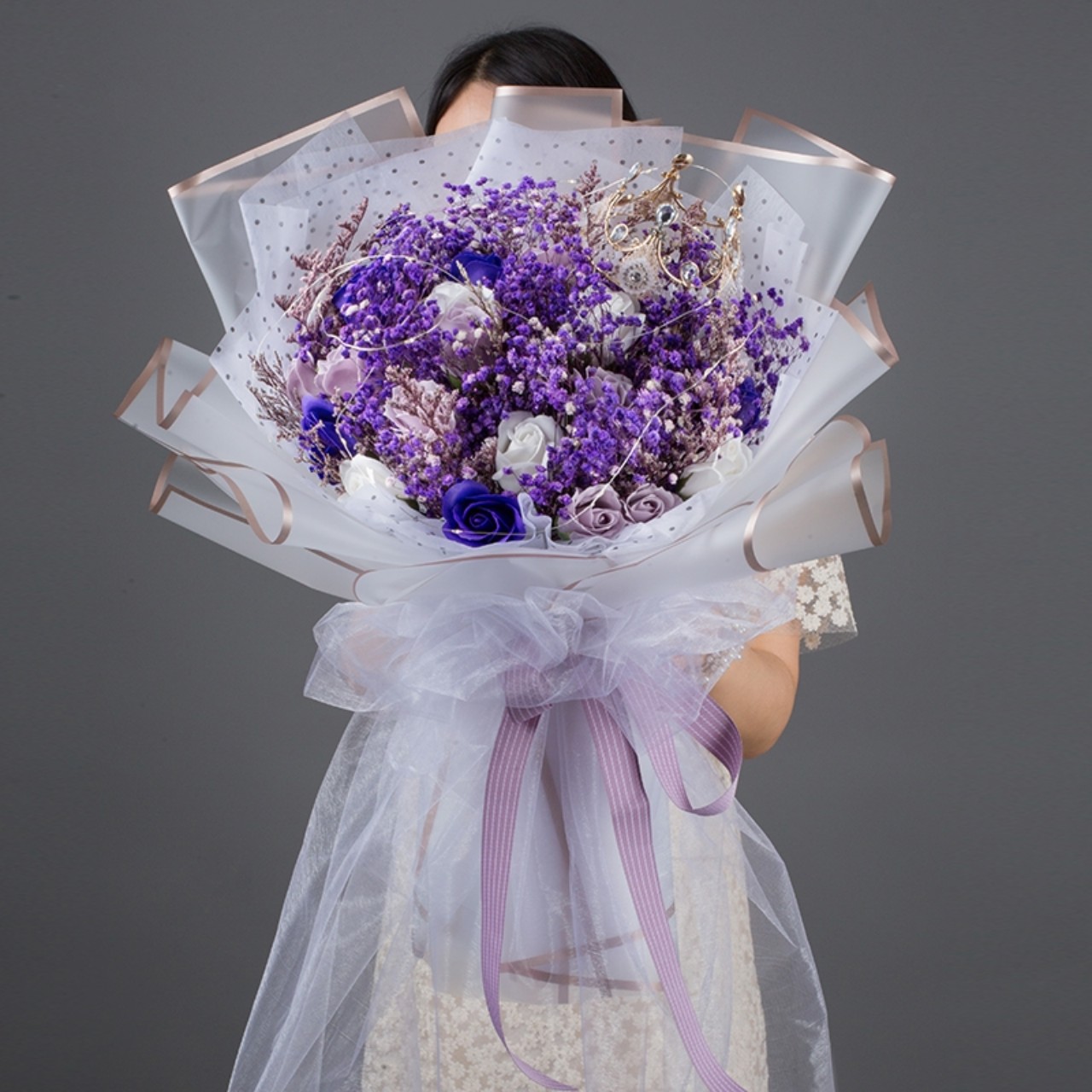 Giấy gói hoa cao cấp viền đồng tệp 10 tờ kích thước giấy 60cm*60cm