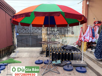 Ô chính tâm tròn 3m (vải bạt 12 nan)_ Vòng xoay treo quần áo và chân đế sắt gấp gọn