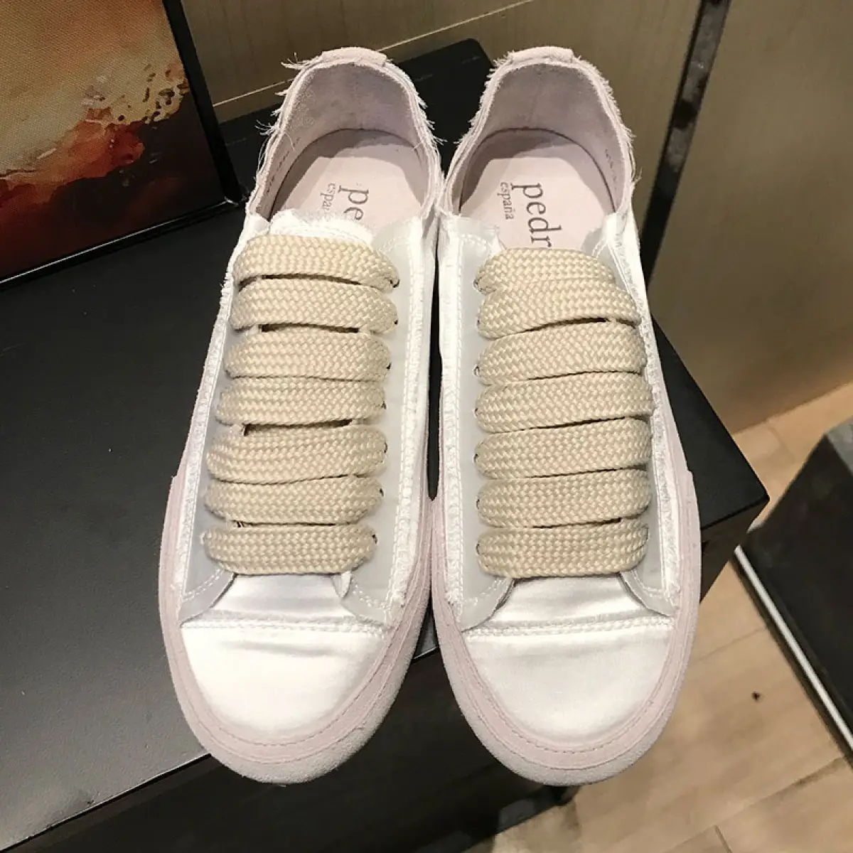 tod's canvas shoes