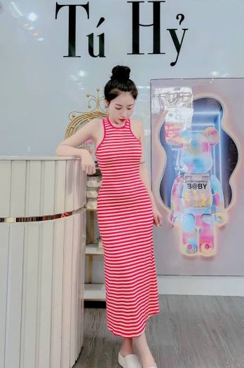 Váy đầm liền kẻ sọc ngang đẹp kiểu Hàn Quốc - Thời trang - Việt Giải Trí
