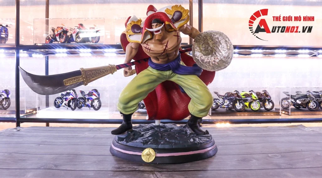 Mô hình nhân vật onepiece râu trắng 32cm 22cm - tứ hoàng shanks 24cm - tứ hoàng big mom 26cm