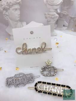 Kẹp tóc mái Hàn quốc điểm tô cho mái tóc các bạn gái