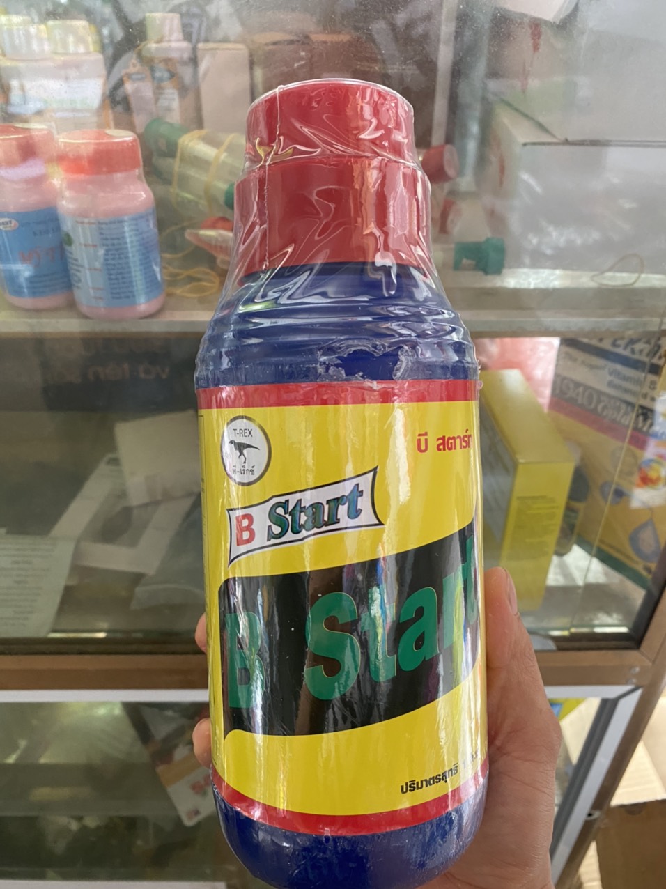 Phân bón lá Vitamin B1 Thái Lan (chai 1lít)