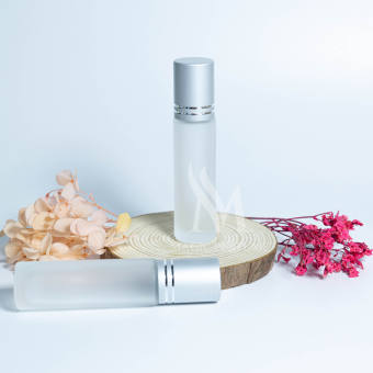 Chai lọ đựng tinh dầu thủy tinh chai đục nắp nhôm 10ml dạng lăn bi nhựa