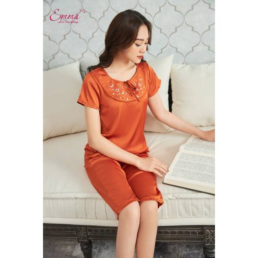 Đồ Bộ Mặc Nhà Emma Chất Liệu Lụa- EHLK.21.011.08