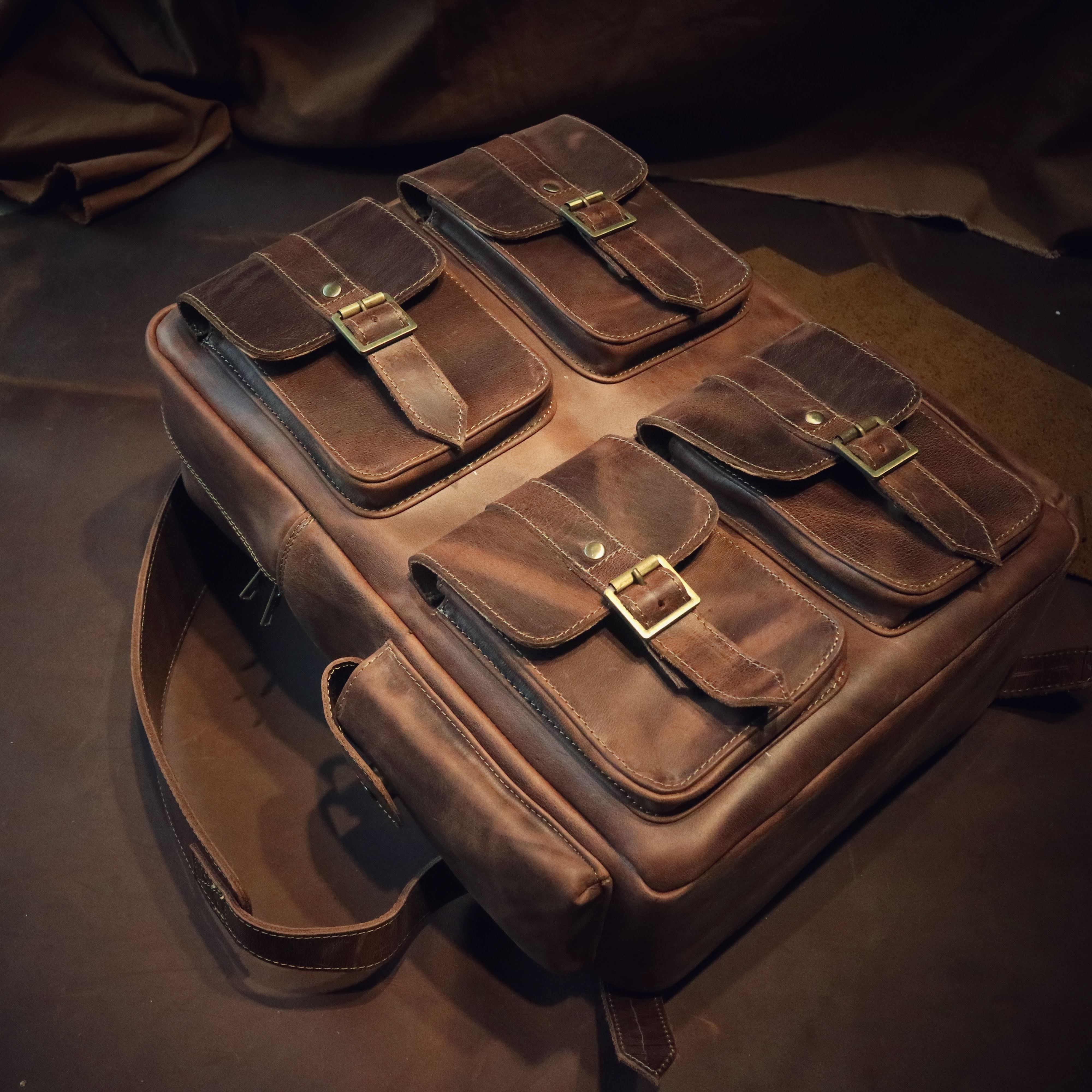 BALO NAM DA BÒ SÁP NĂNG ĐỘNG. Da thật bảo hành 2 năm