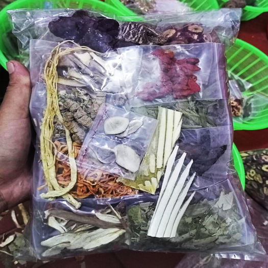 ĐẶC SẢN NGÂM RƯỢU TỪ THIÊN NHIÊN